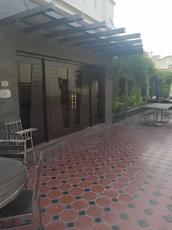 Shalimar Hotel