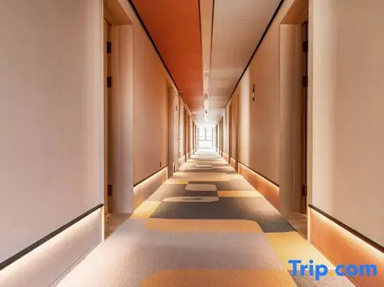 Hanting Hotel (Jiefang West Road, Dinghai Ancient City, Zhoushan)
