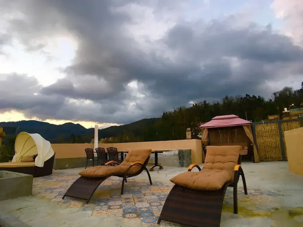 Twelve Manor Xiangdian Yuanyang Rice Terraces Retreat