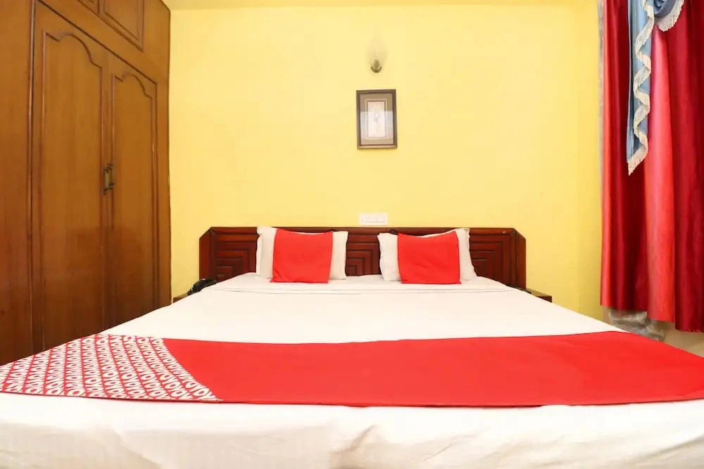 Hotel Amrit By OYO Rooms