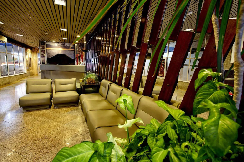Krystal Hotel