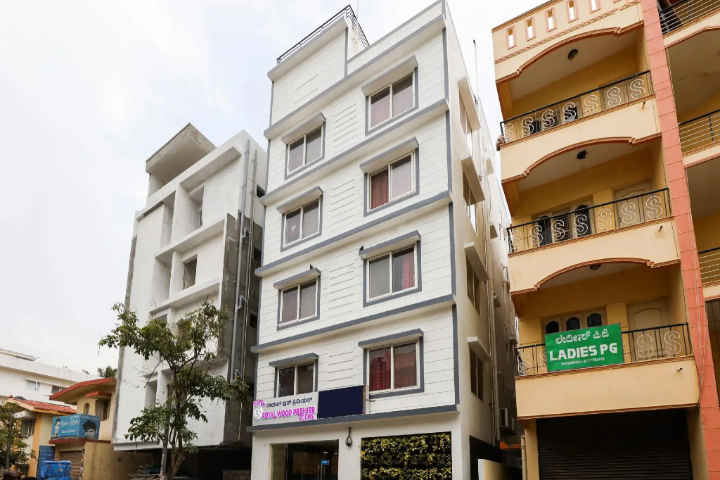 FabHotel Royal Wood Premier -Nr Domlur