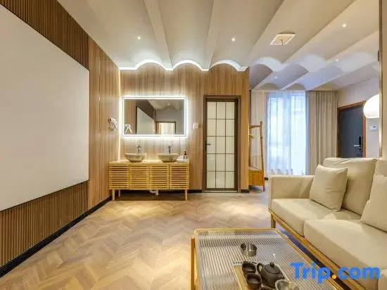Muguang Xinze Homestay (Xi'an Huimin Street Sajinqiao Subway Station)