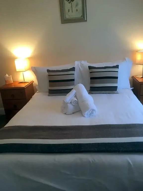 House on the Hill Bed and Breakfast