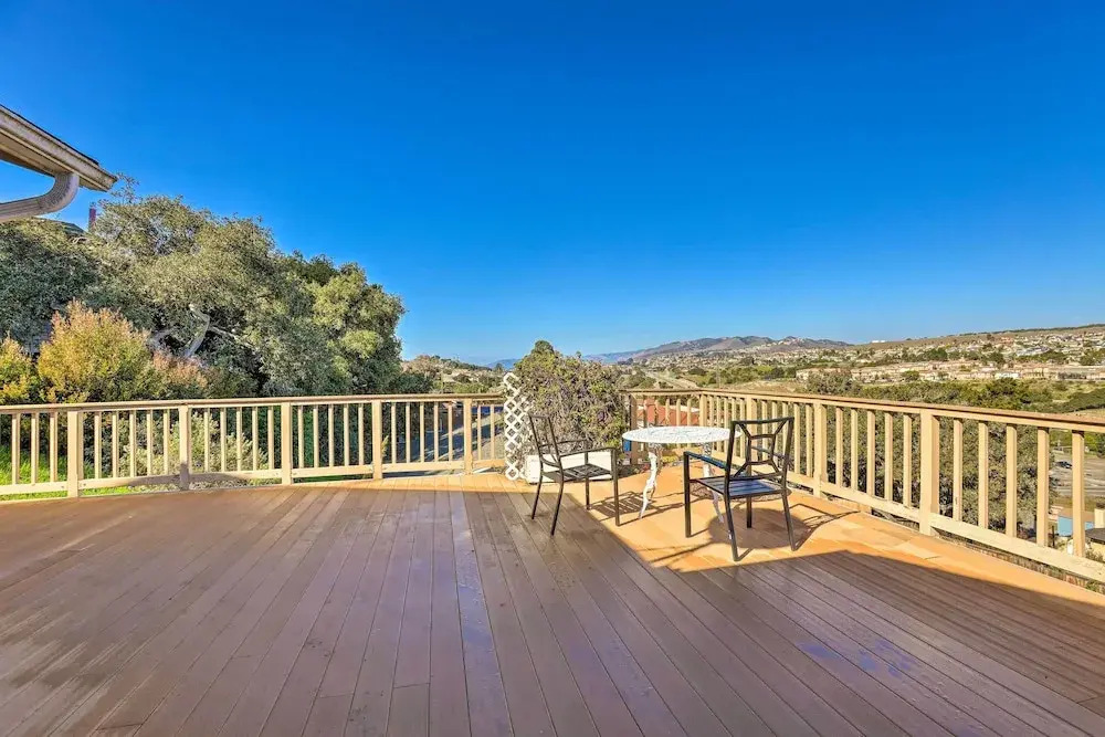 Retro House w/ Deck & Arroyo Grande View