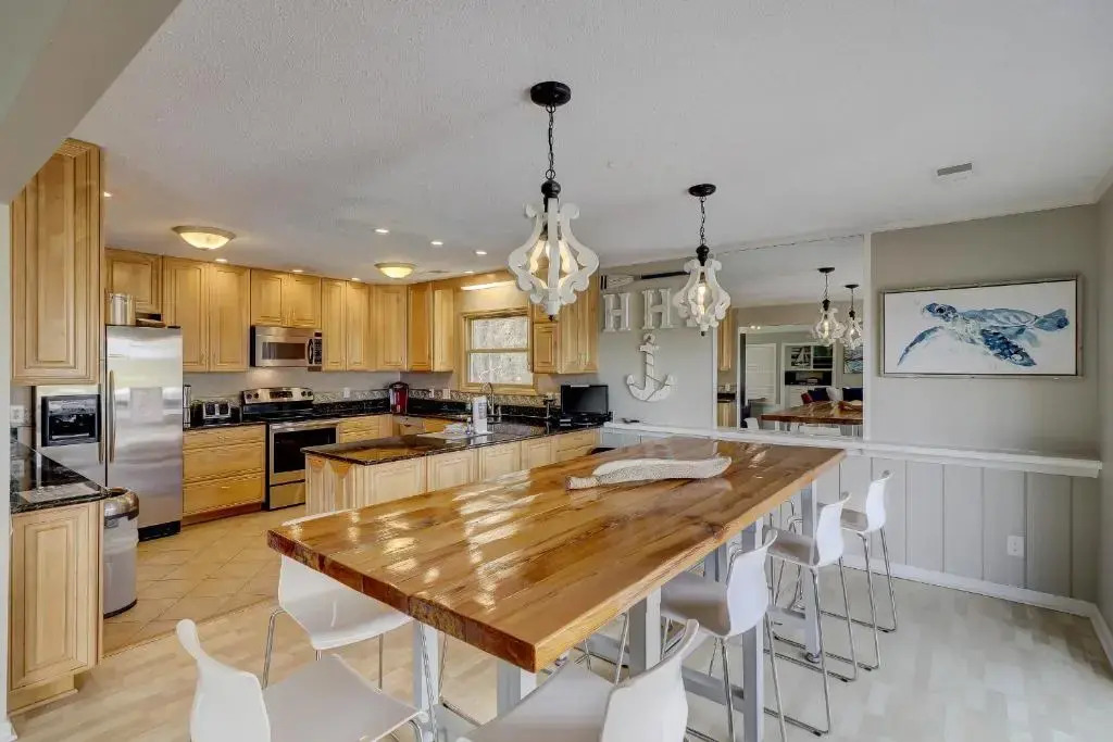 12 Bald Eagle West 5 BR Sea Pines Pool