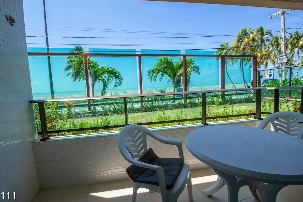 Apartamento Frente Mar no Clócio Beltrão