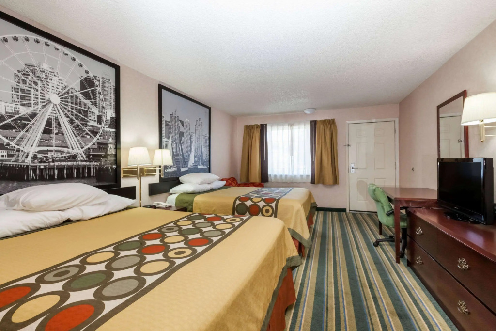 Super 8 by Wyndham Yreka