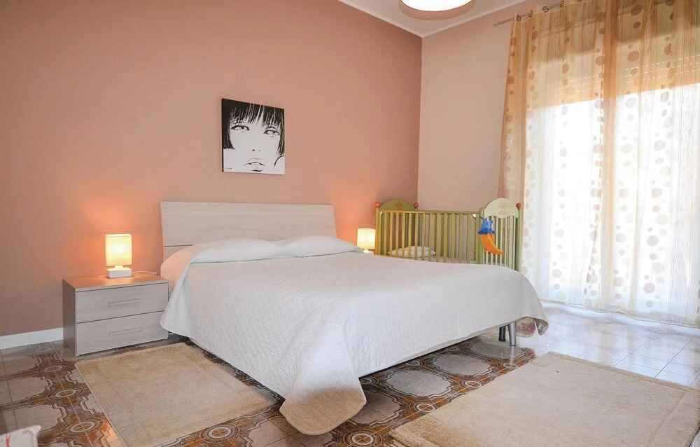 Amazing Home in Giarre With Wifi and 3 Bedrooms