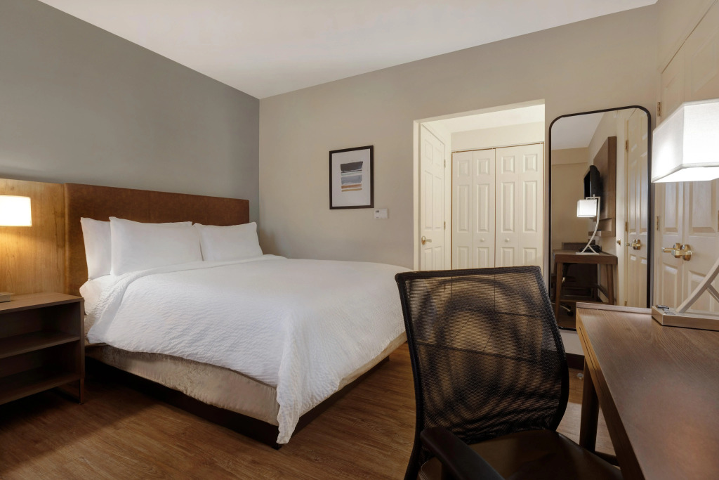 Staybridge Suites Tallahassee by IHG