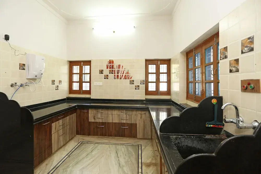 OYO 9715 Home Hill View Airport Road Udaipur