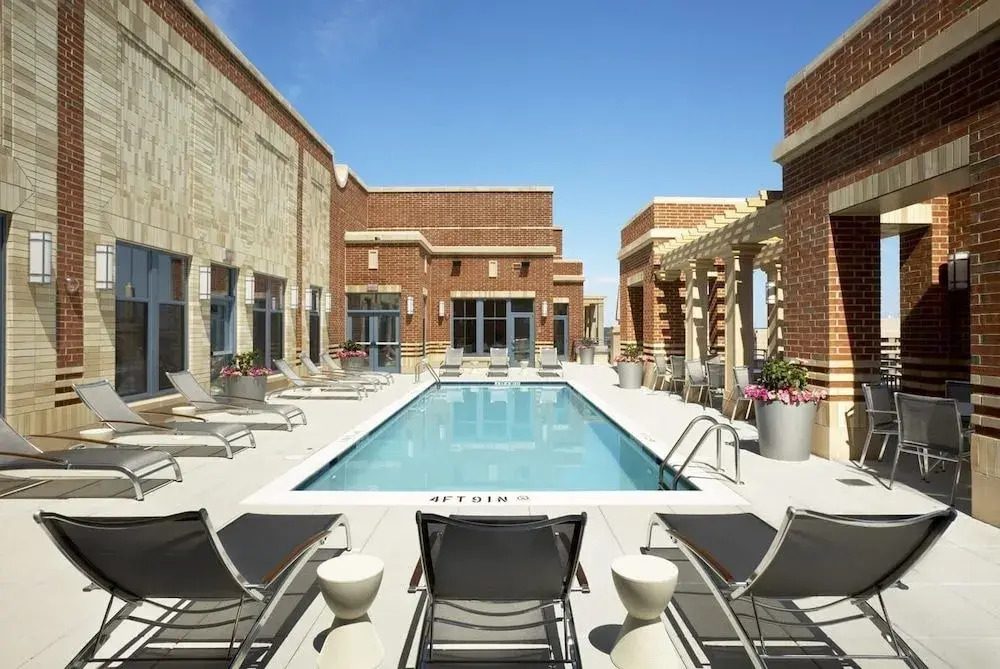 Business Apartment In Pentagon City