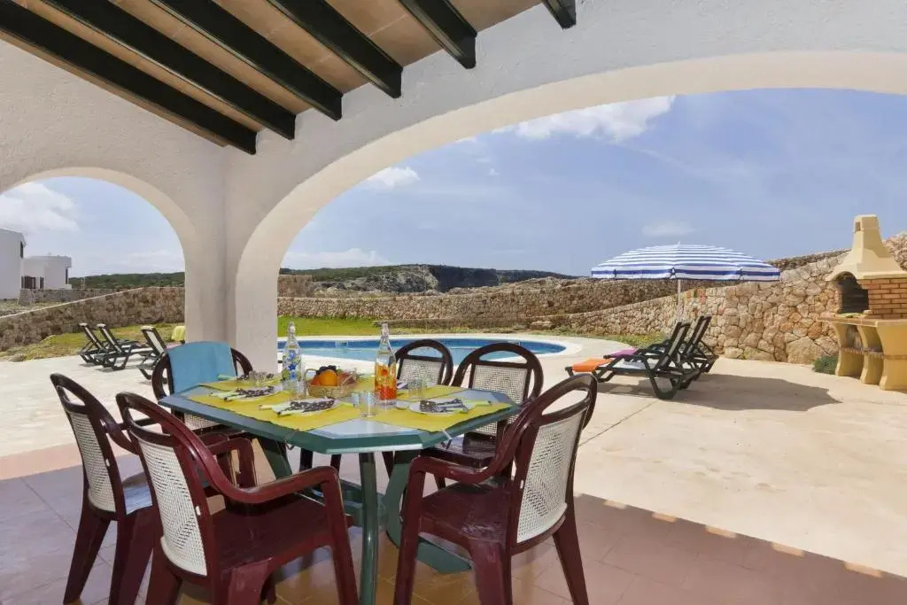 Villa Lira