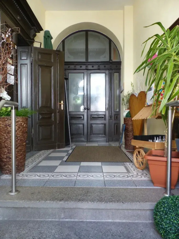 Hotel Mauritius - Im Herzen von Crimmitschau - Frühstück buchbar - Fahrradbox