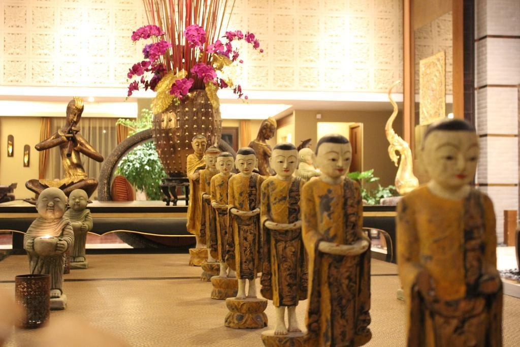 Regalia Resort & SPA (Tangshanzhen, Nanjing)