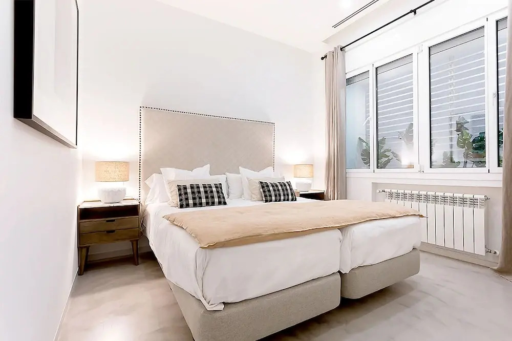 Modern 2 BD Duplex in Front of Atocha Train Station Atocha II