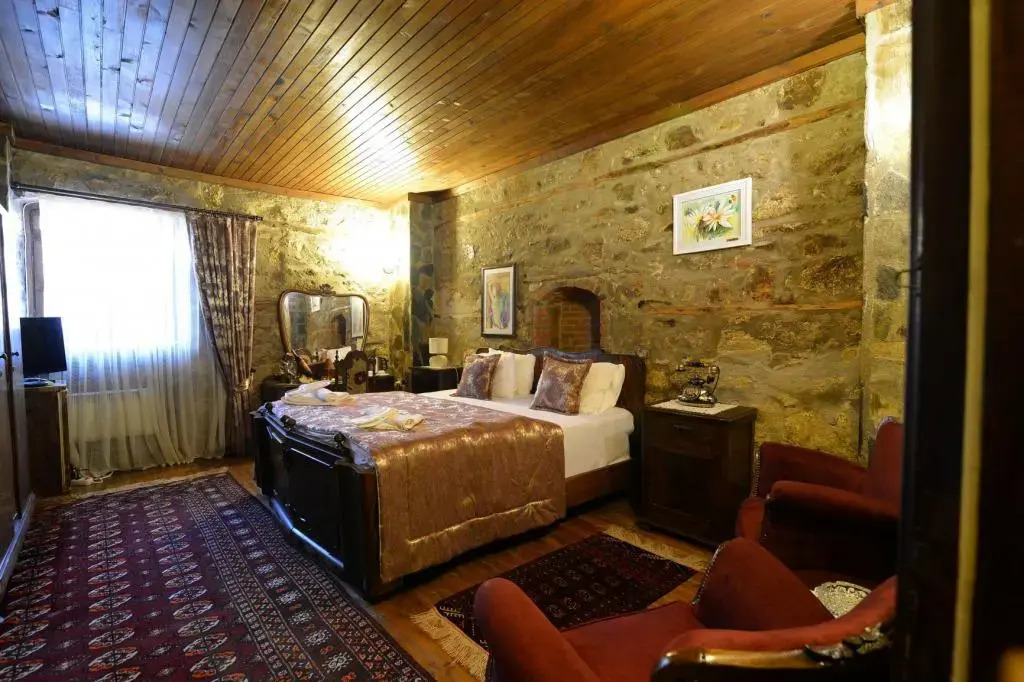Otel Yorgo Seferis