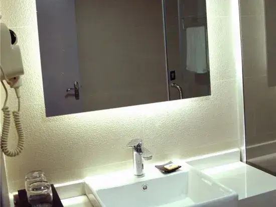 Homeinn Hotel (Shou County South Gate Shoucai Road)