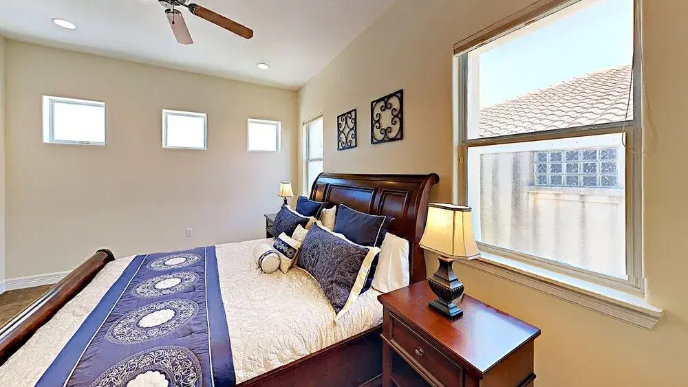 132 E Capricorn Drive Condo - 2 Br condo by RedAwning