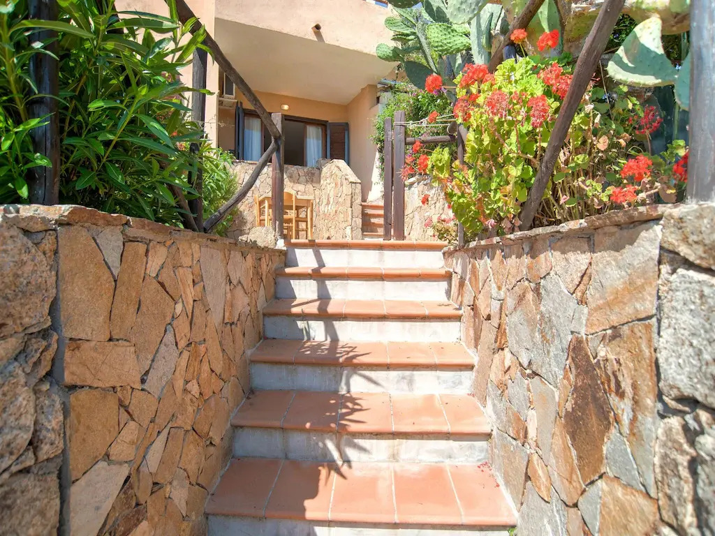 Serene Apartment in Marinella Near Beach