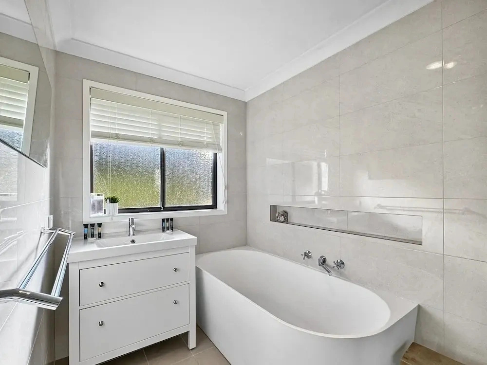 Pet-friendly Private Retreat with Large Backyard