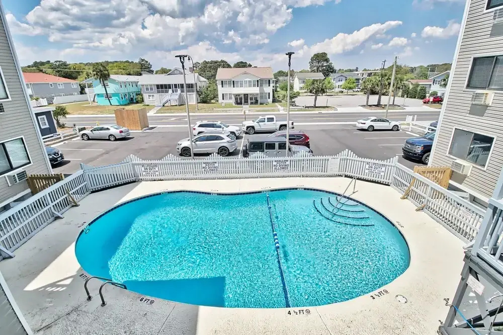 Sea Esta At Sunvillas 2 Bedroom Condo by Redawning