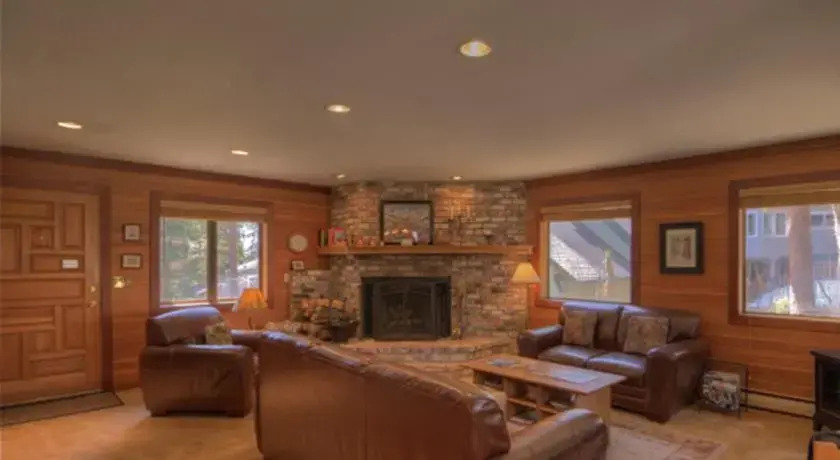 RedAwning Modern Incline Village Home