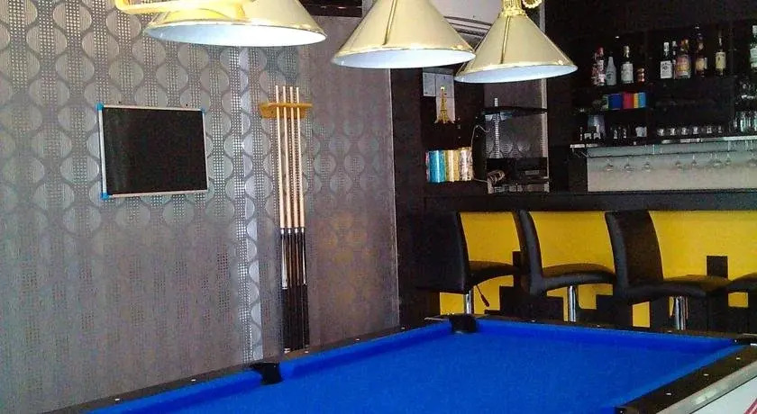 Ea-sy Condotel