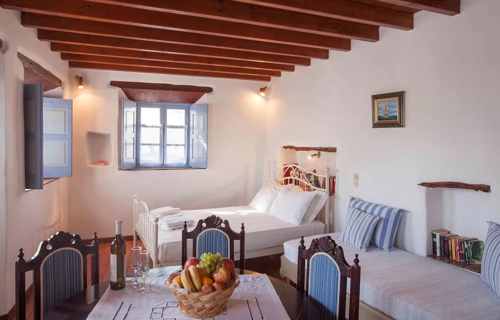 Theologos Houses