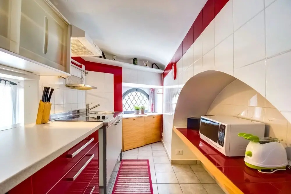 Charming Flat 1 Minute on Foot From Colosseum