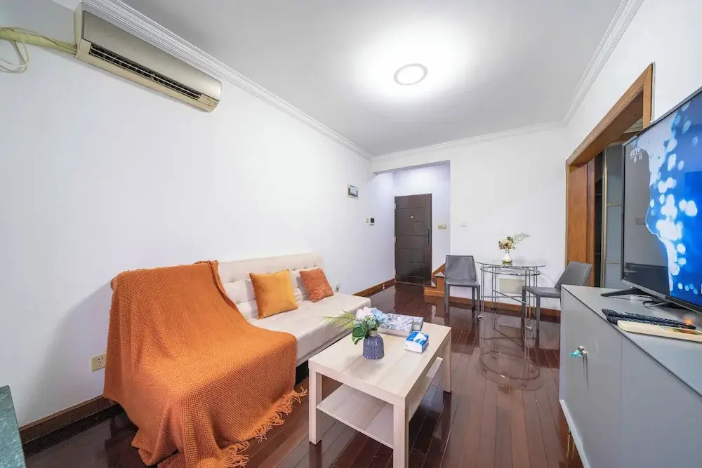Tyms Modern 1BR APT Gubei Carnival Court