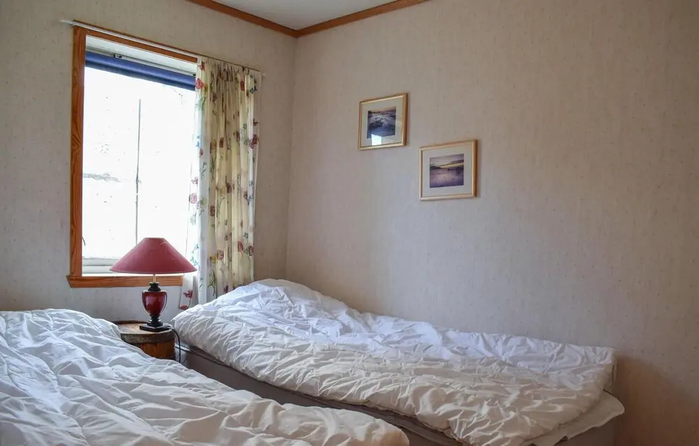 Nice Apartment in S-4275 Sævelandsvik With 2 Bedrooms and Wifi