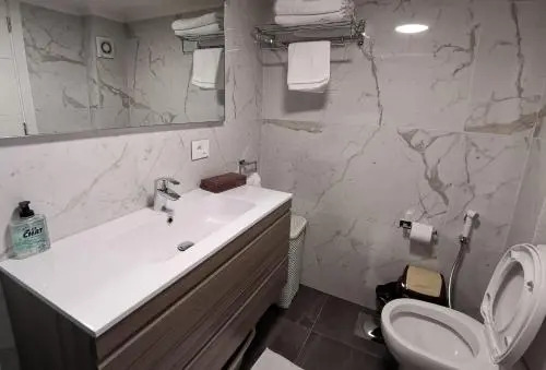 West House Apartments-Mar Mikhael