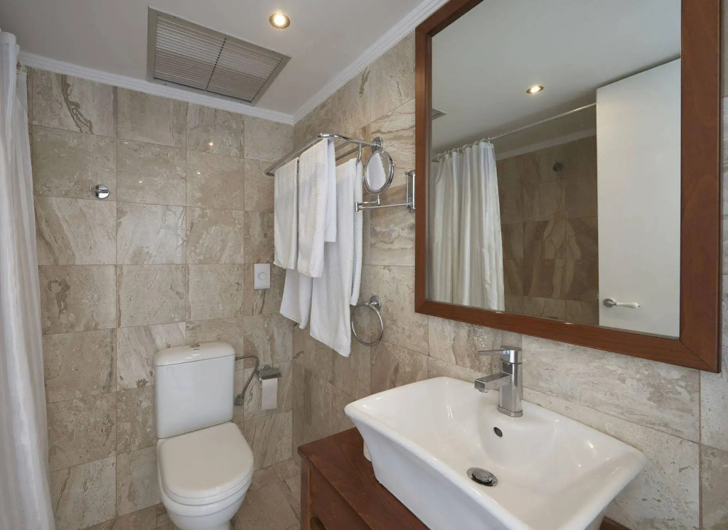 Tinos Beach Hotel
