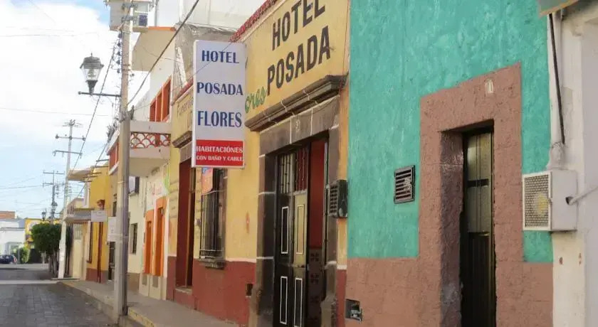 Posada Flores