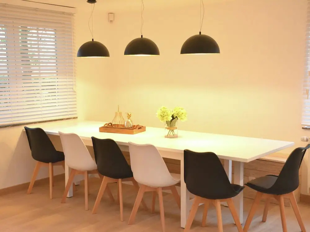 Superb Holiday Home With Garden in Serinchamps