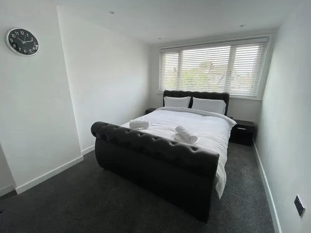 Lovely Refurbished 3-bed House in Liverpool
