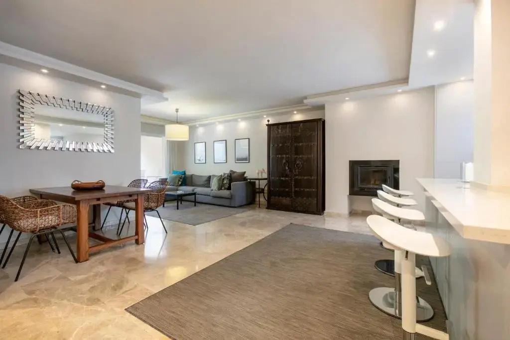 Excellent location 2 bed Apt in Puerto Golf RDR244