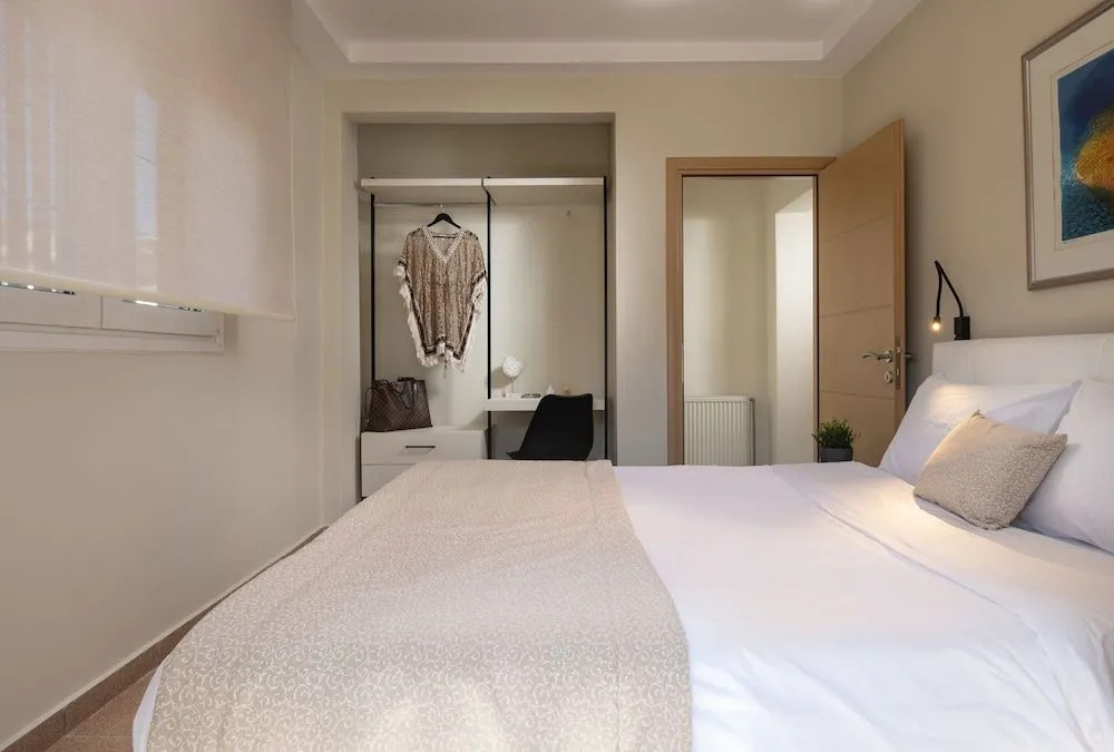 Olenia Luxury Apartments 4