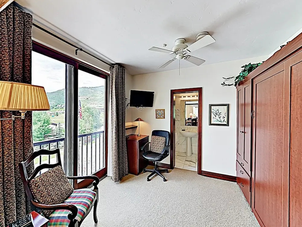 3-Bedroom Ski-In/Ski-Out
