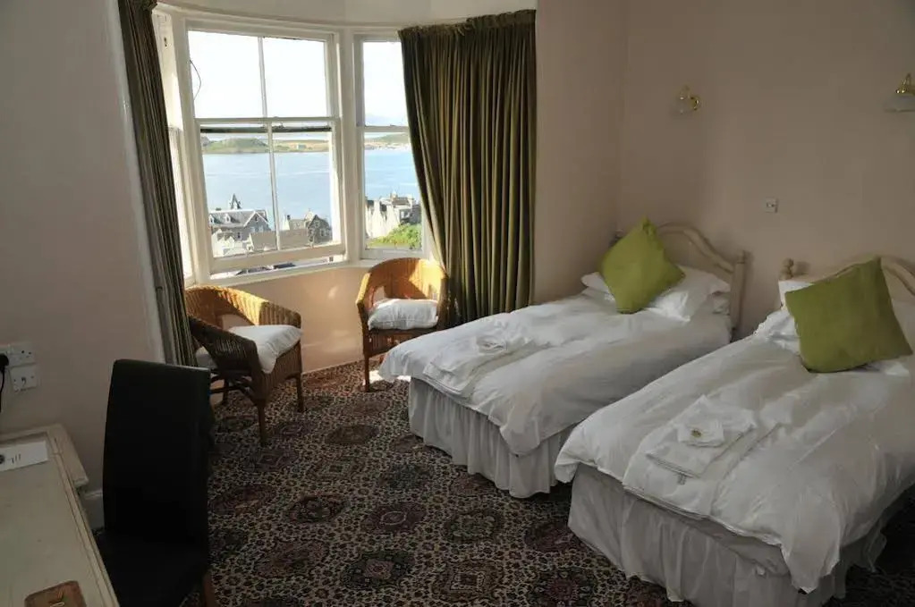 Invercloy Guest House