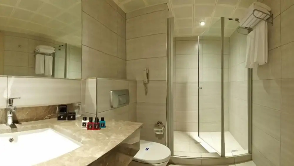 Susuzlu Hotel