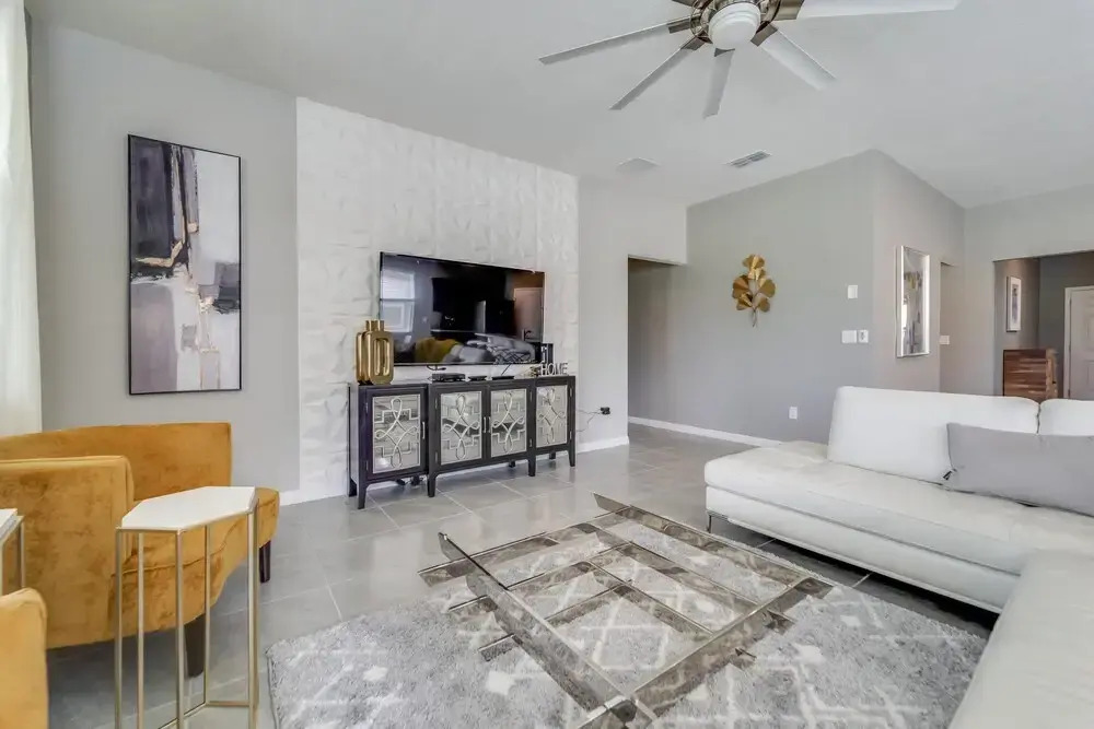 Luxurious Modern Solterra Resort Vacation Home