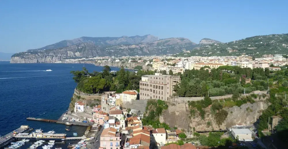 Yacht Suite Sorrento