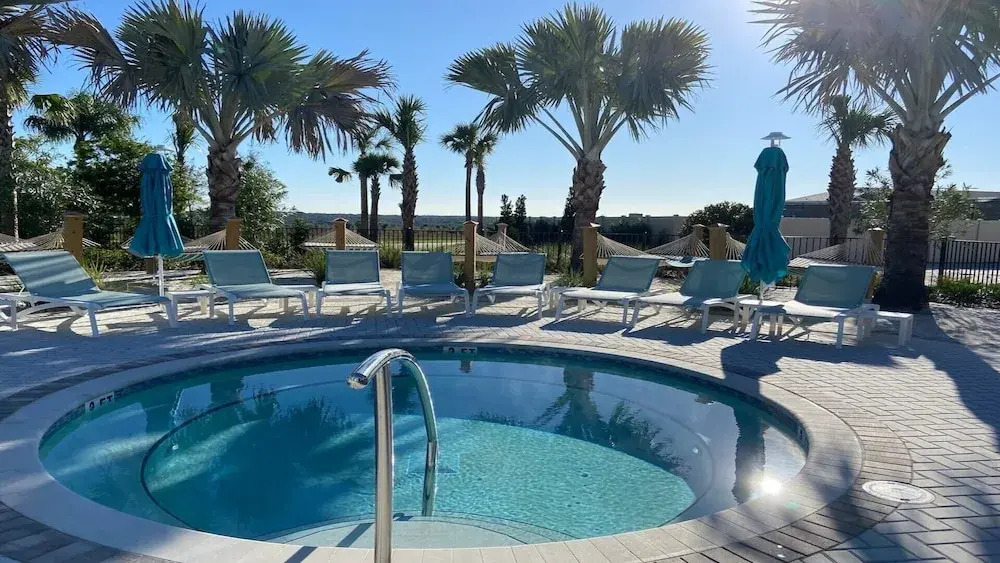 Luxury 28 Guest Home w Games, CInema and More