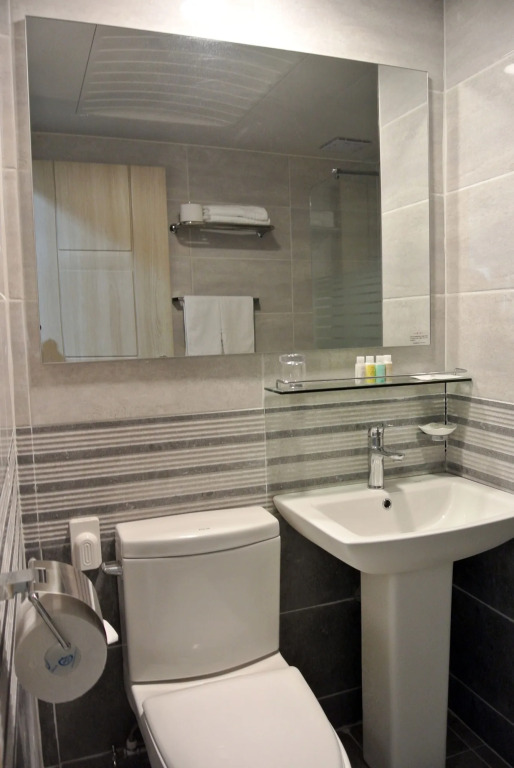 Jeju Noblesse Tourist Hotel