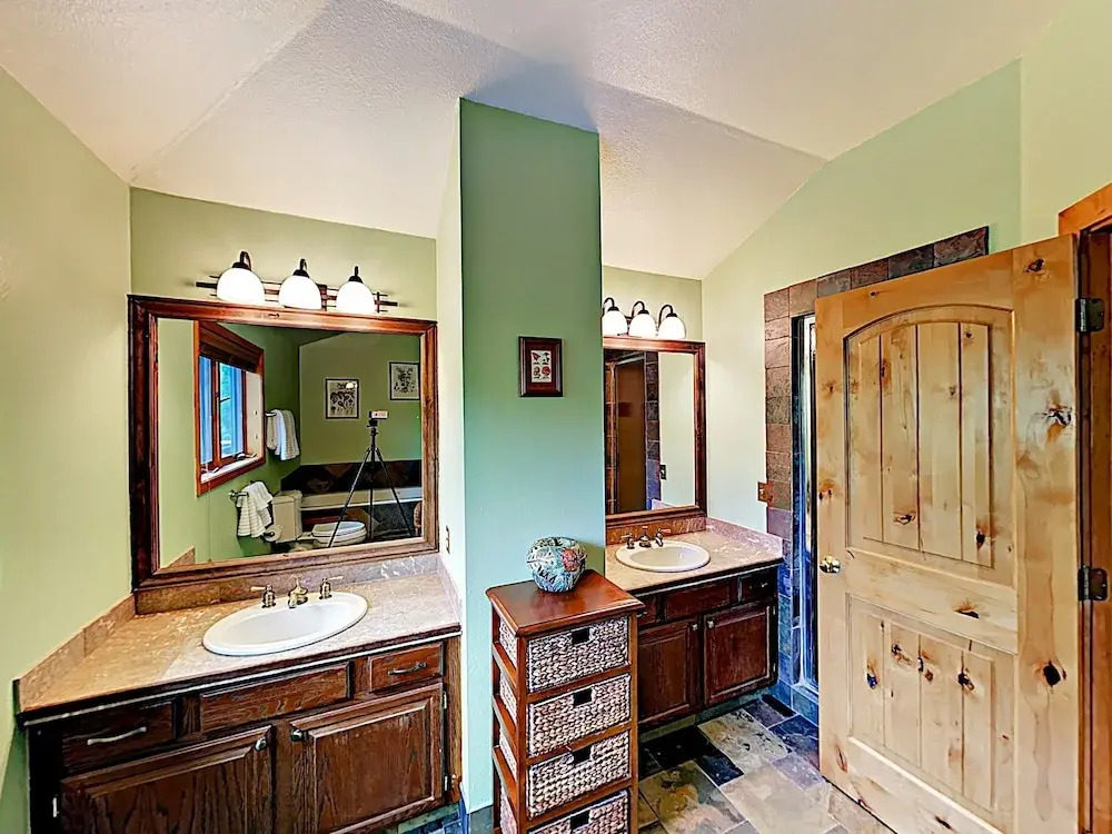 New Listing! Luxe Getaway W/ Patio & Hot Tub 4 Bedroom Duplex