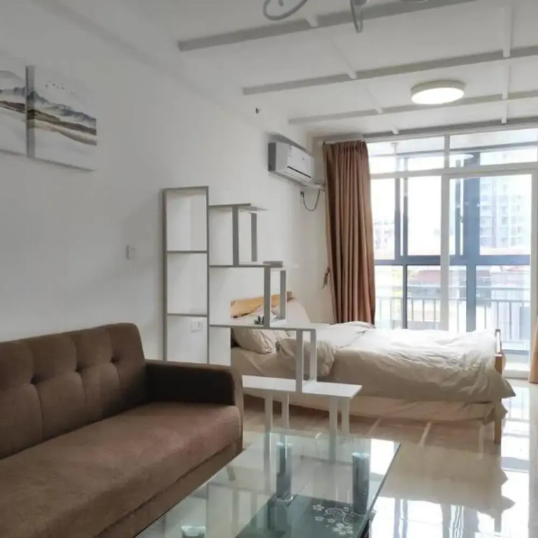 Big White's Home Xincheng Branch