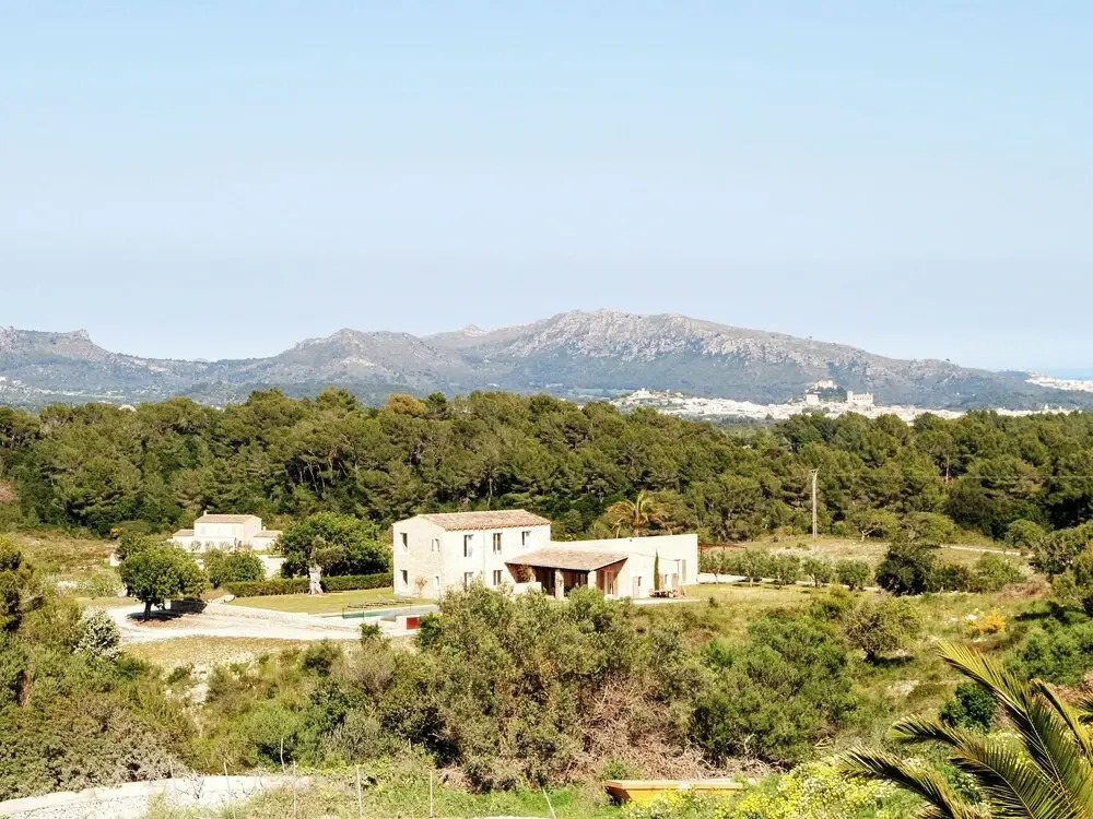 Luxury Design Villa With Large Private Pool and sea View in Northern Mallorca