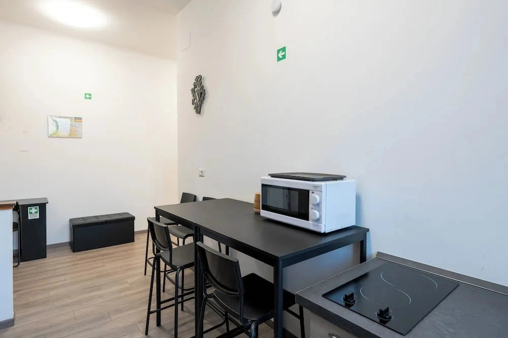 ReRent Rooms - 36 Trionfale Guesthouse